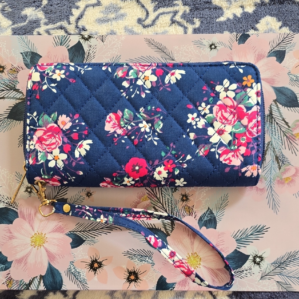 Floral Quilted Women's Clutch Wallet